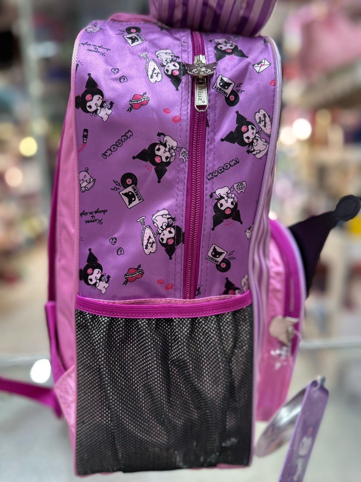 Mochila primaria Kuromi agujetas Ruz