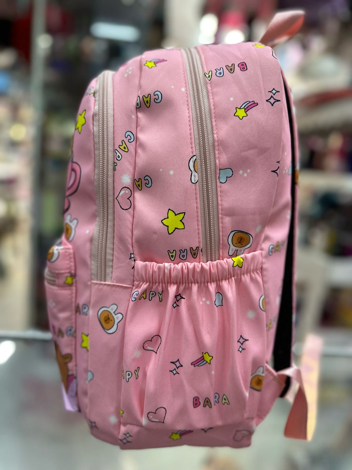 Mochila juvenil capibara
