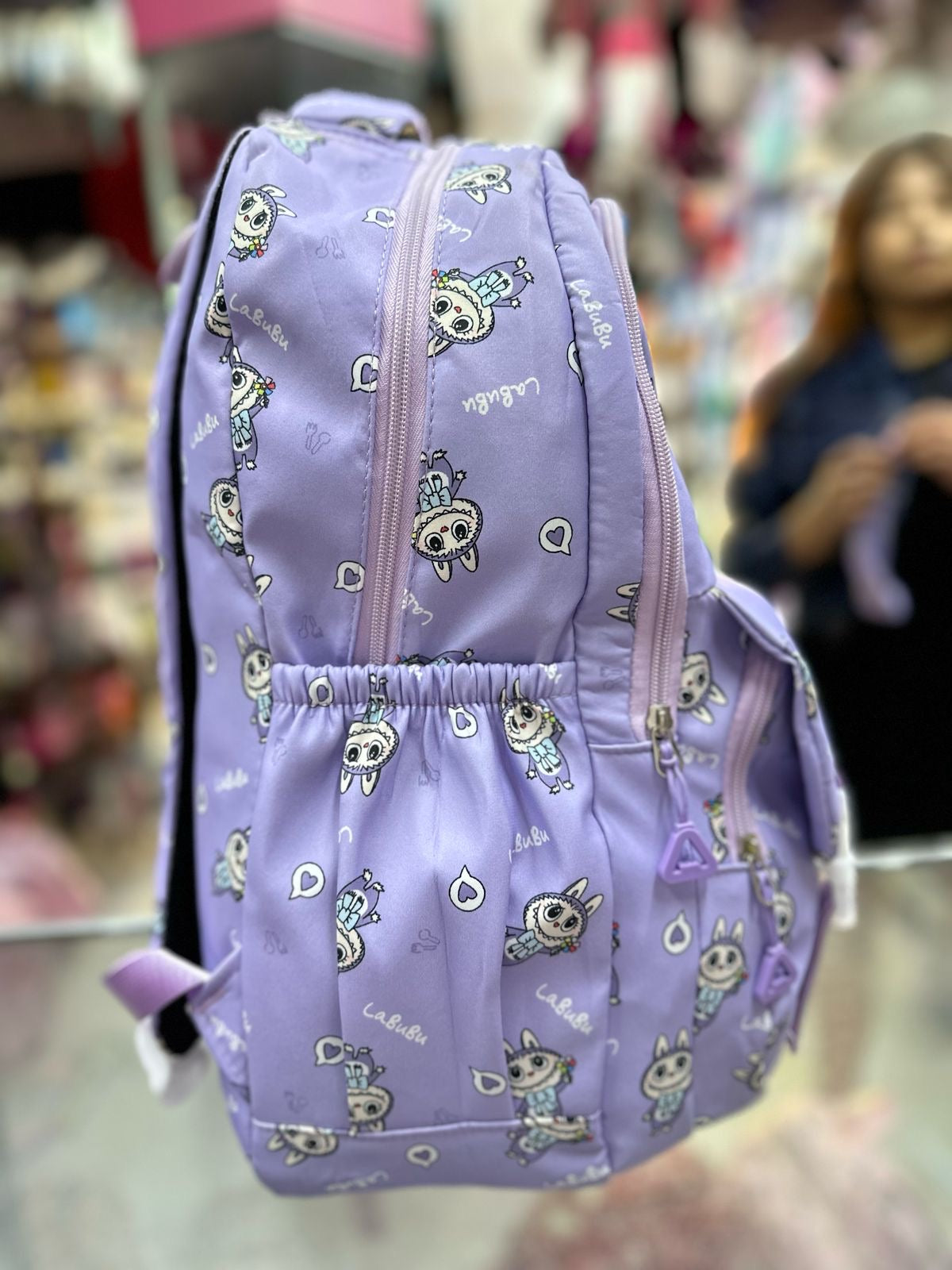Mochila labubu broches