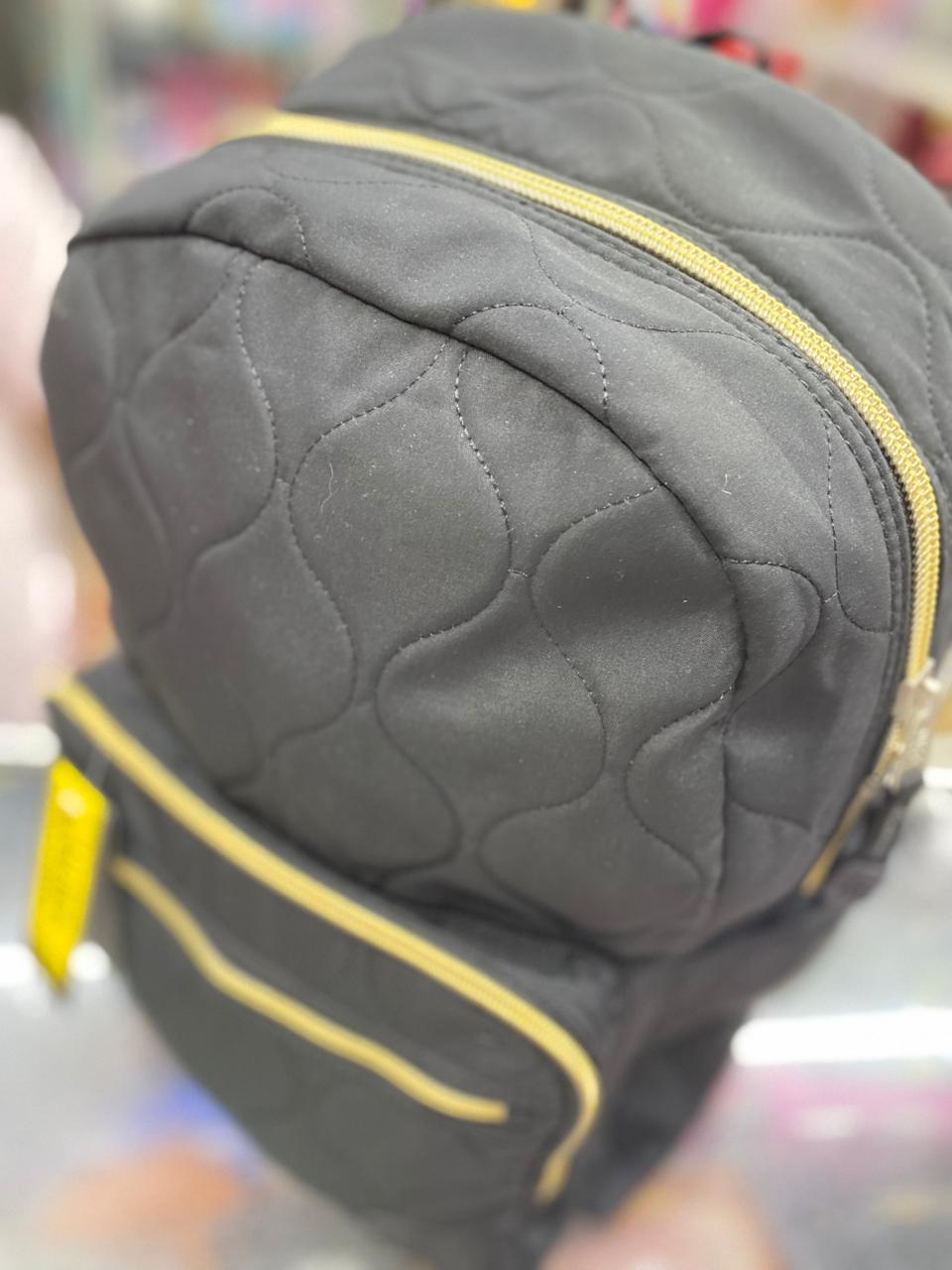 Mochila juvenil textura negra  chenson