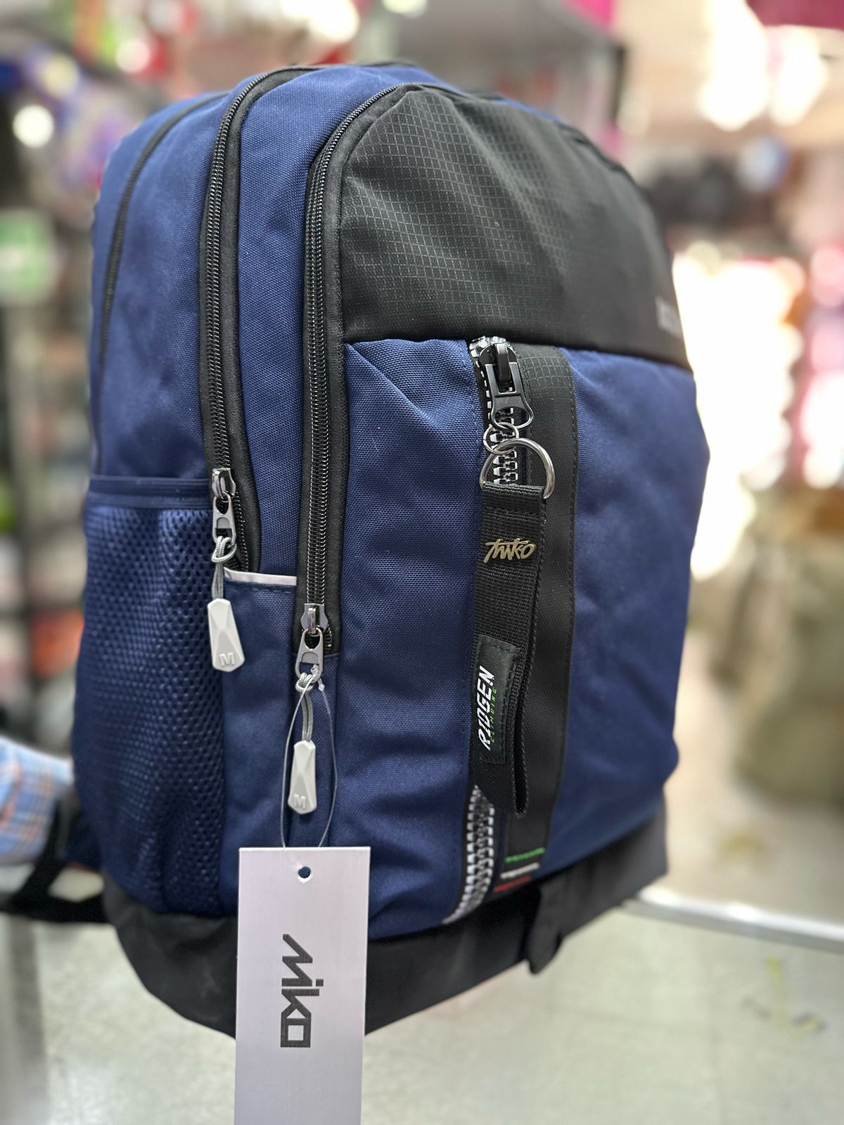 Mochila juvenil llavero rodgen Miko