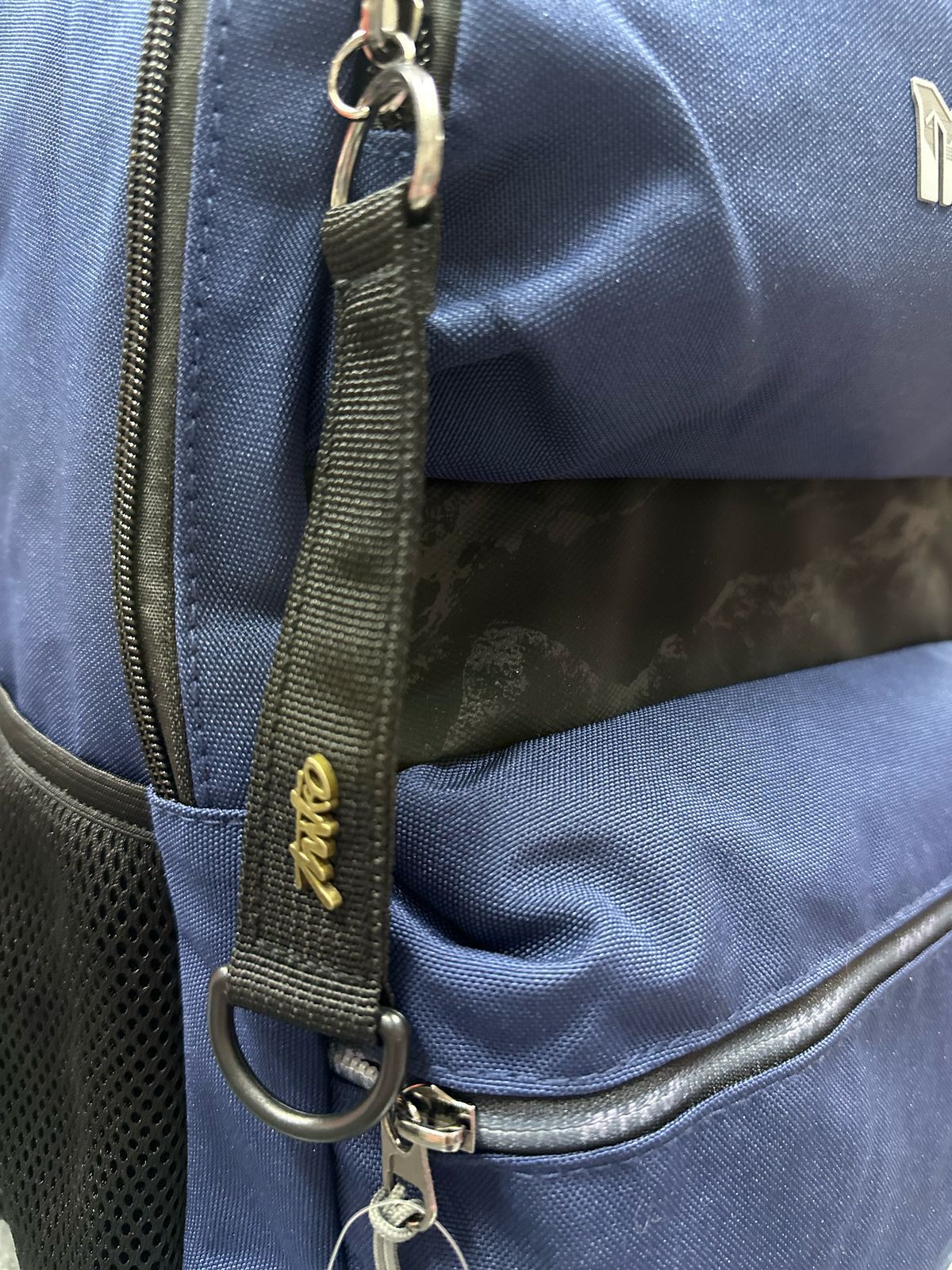 Mochila juvenil franja camuflaje Miko