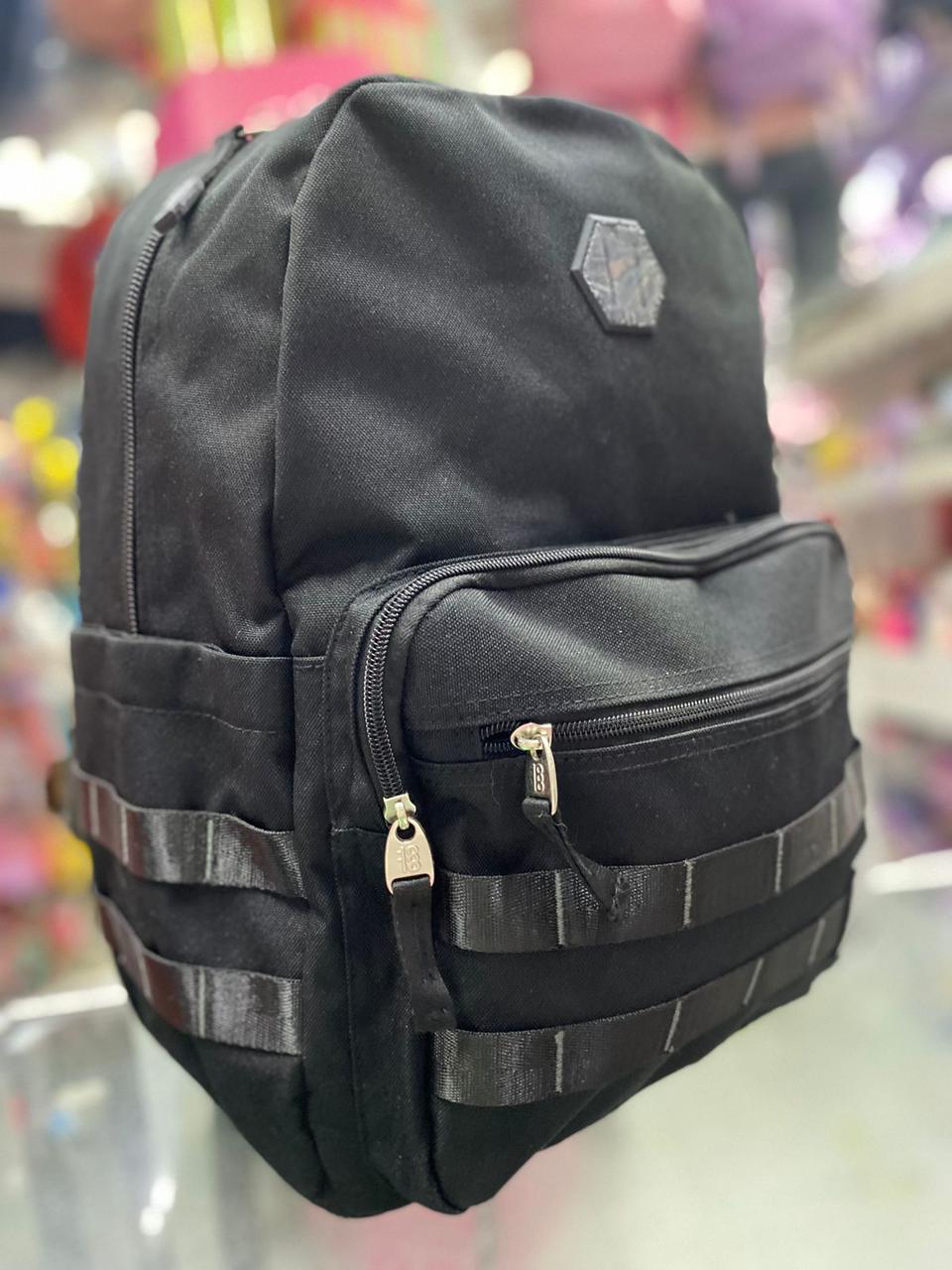 Mochila juvenil cintas negro Chenson