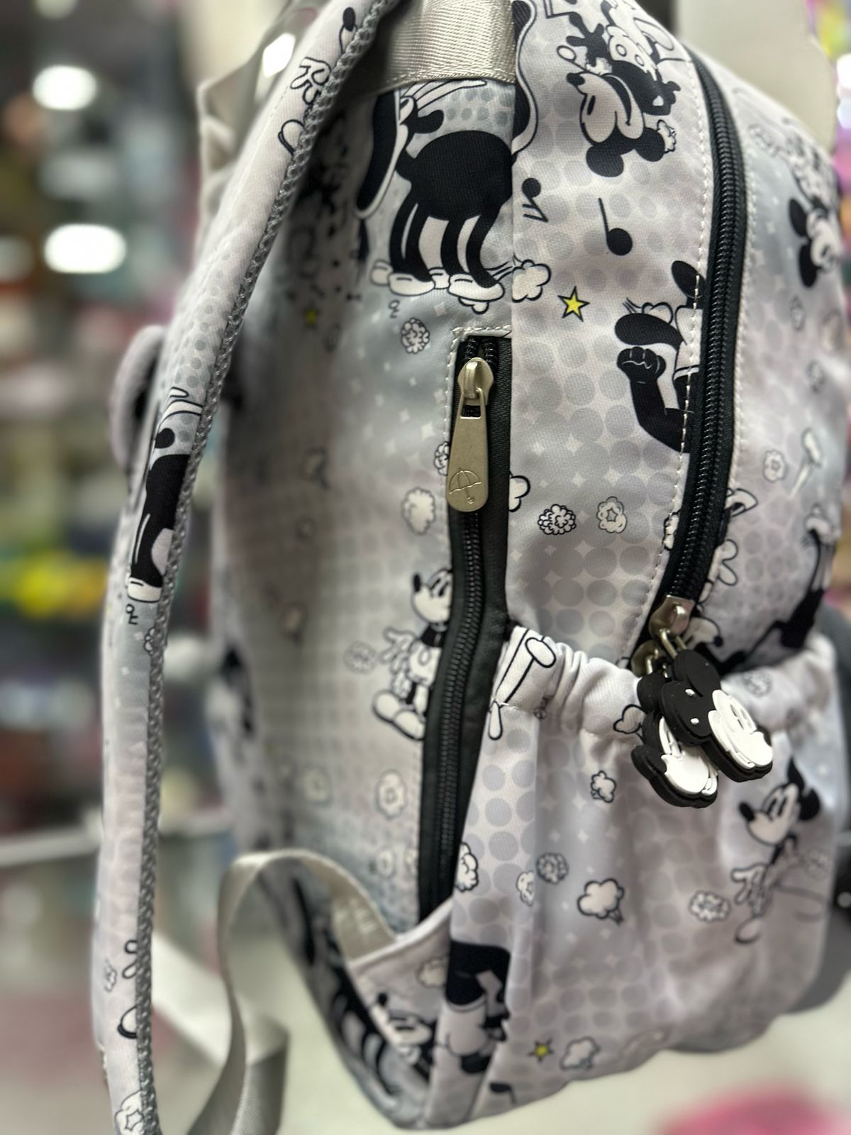 Mochila primaria Mickey retro gris lluvia