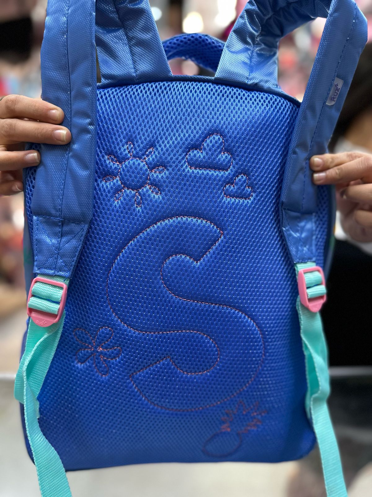 Mochila primaria Stitch tornasol Ruz