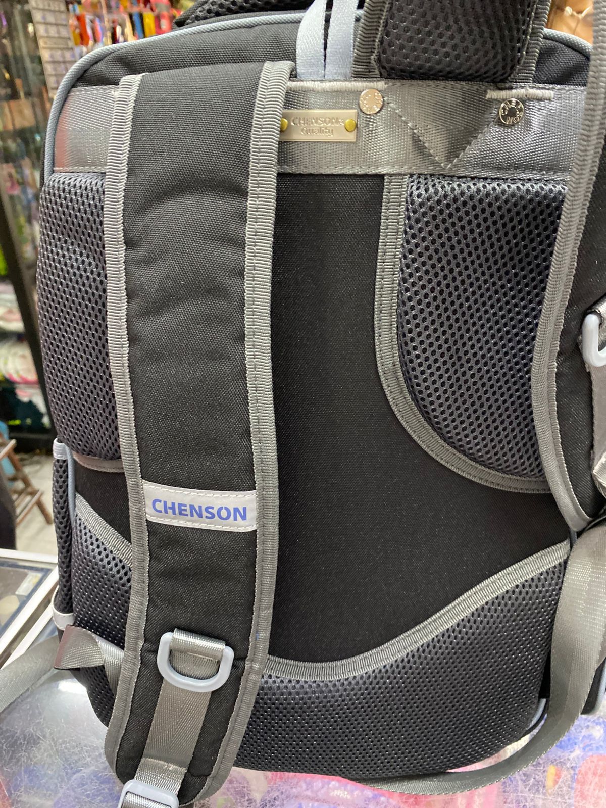 Mochila juvenil clásica negra Chenson