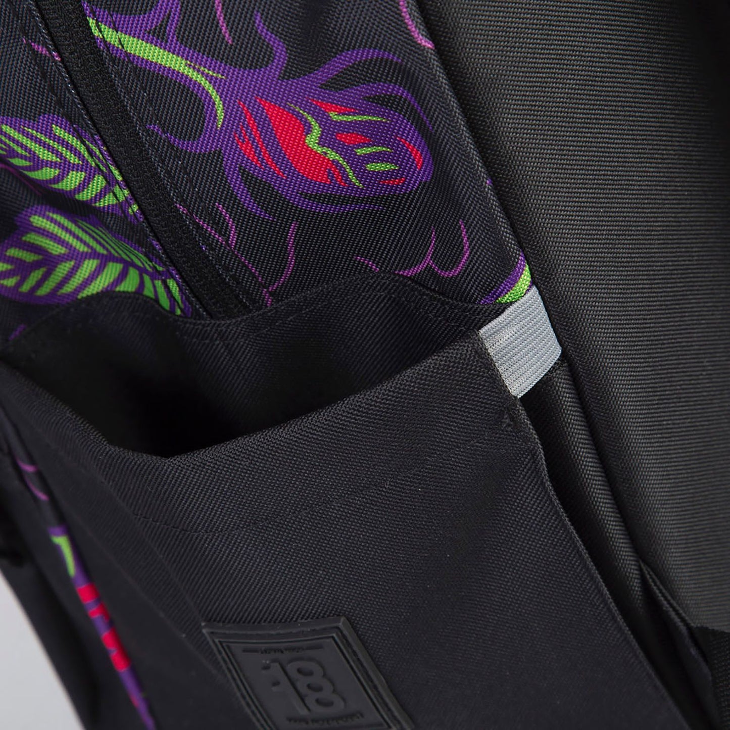 Mochila juvenil maléfica flores Chenson
