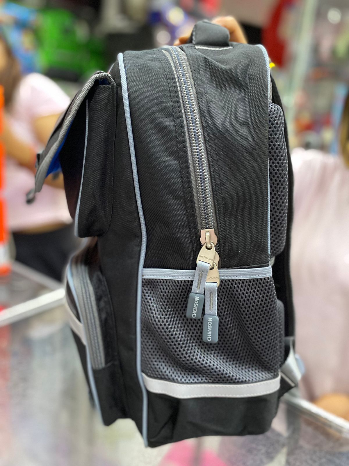 Mochila juvenil clásica negra Chenson