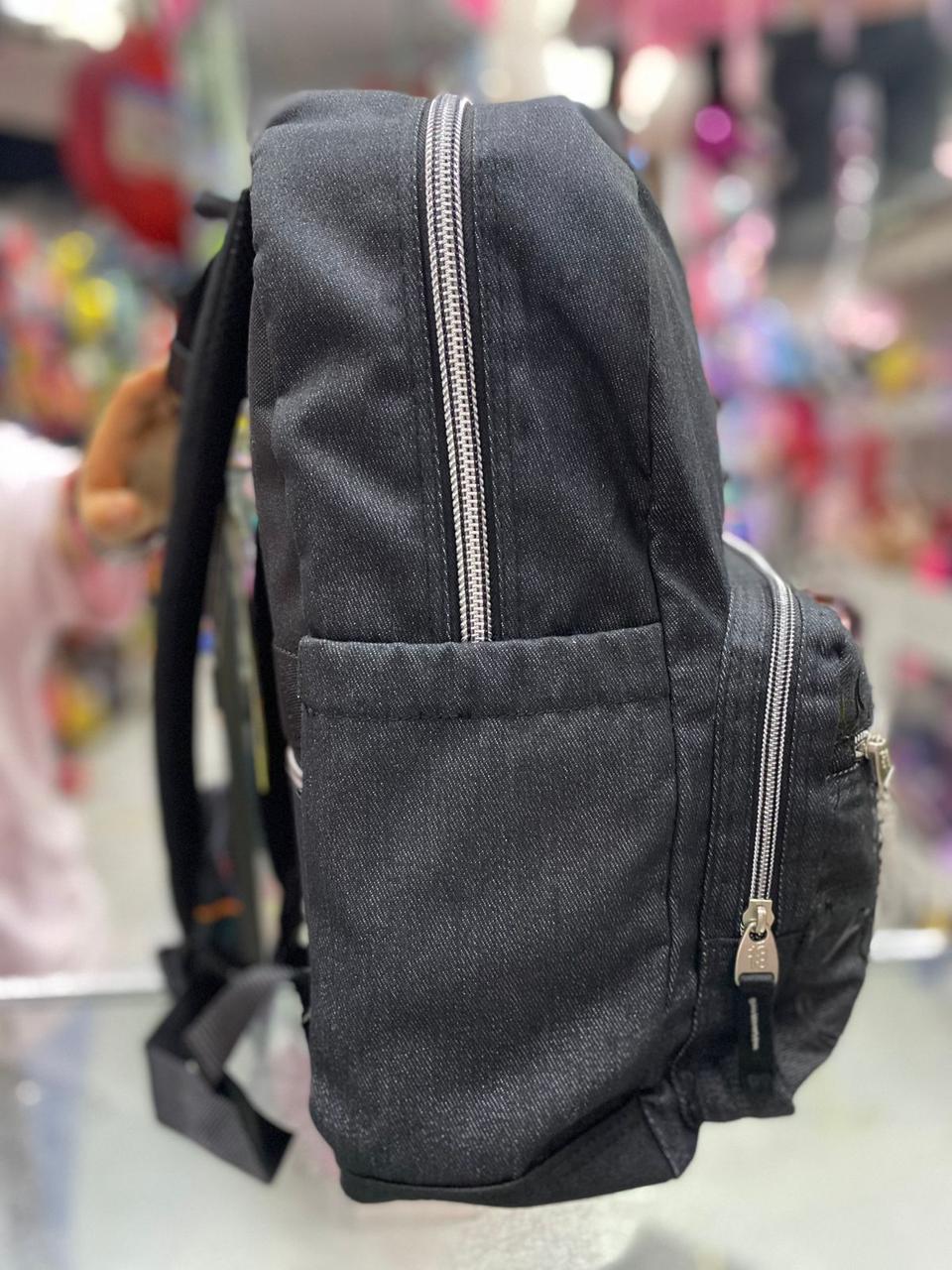 Mochila juvenil corazones flamas Chenson