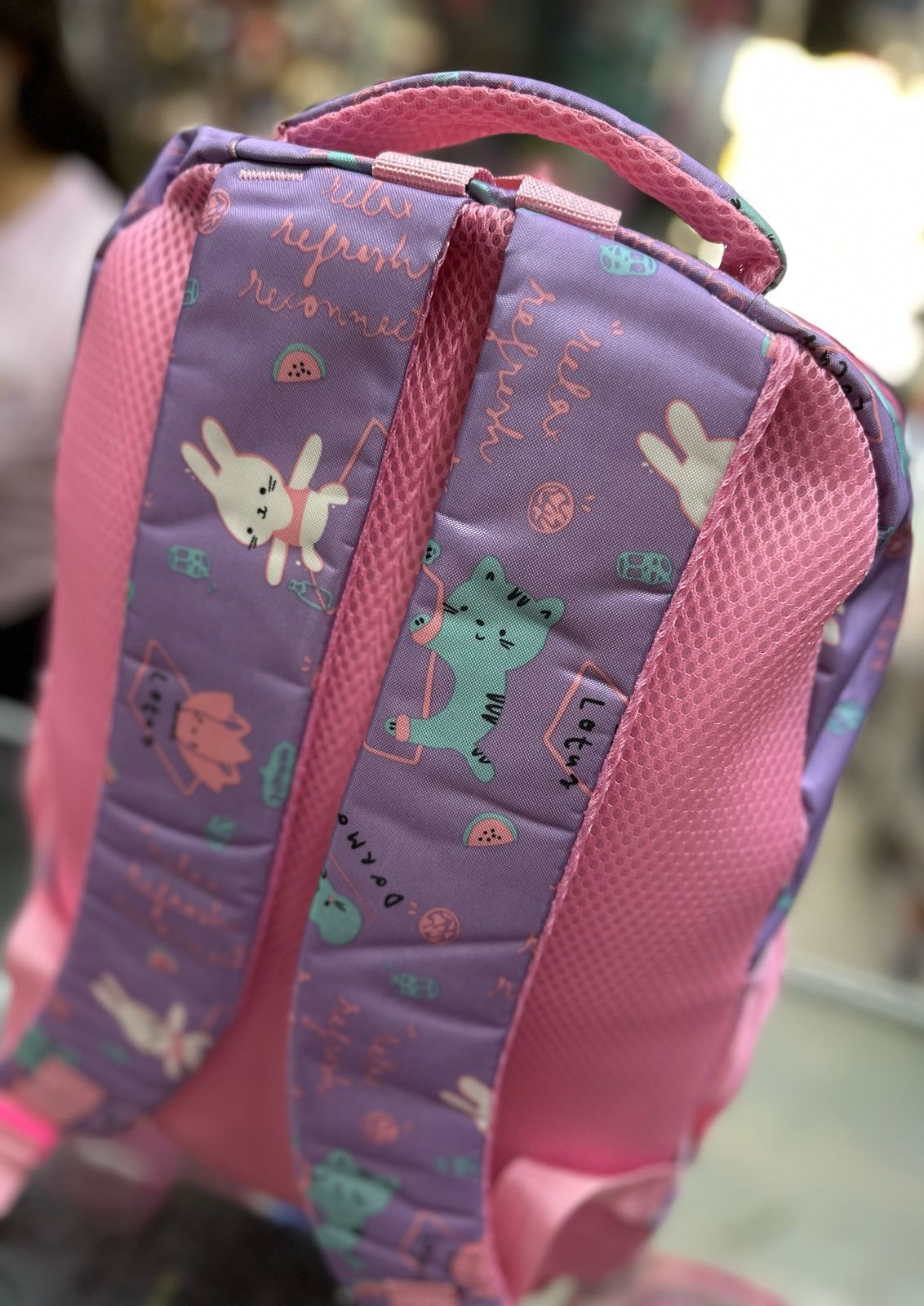 Mochila juvenil conejos y gatos