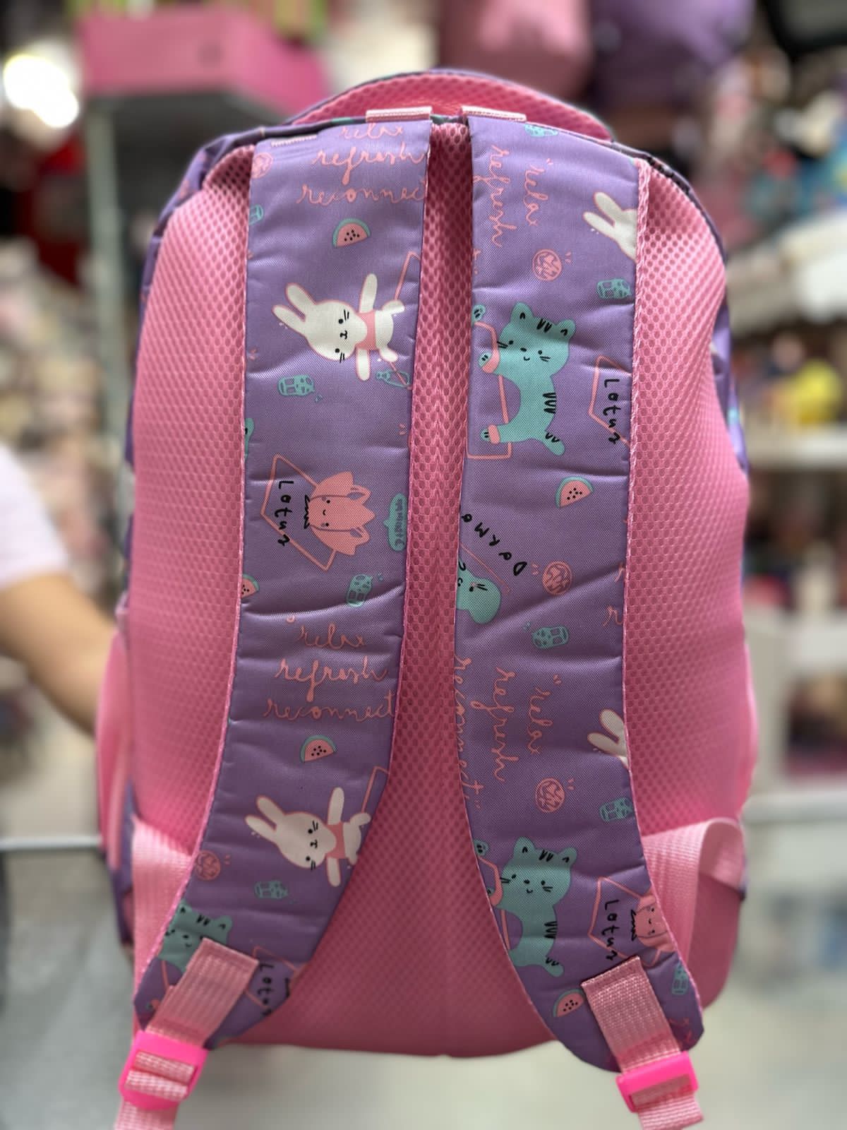 Mochila juvenil conejos y gatos