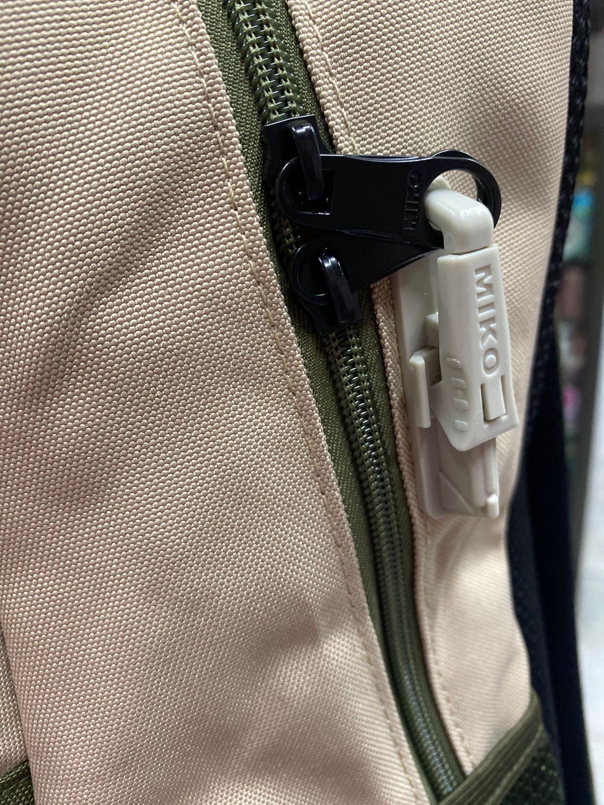 MOCHILA MIKO JUVENIL BICOLOR