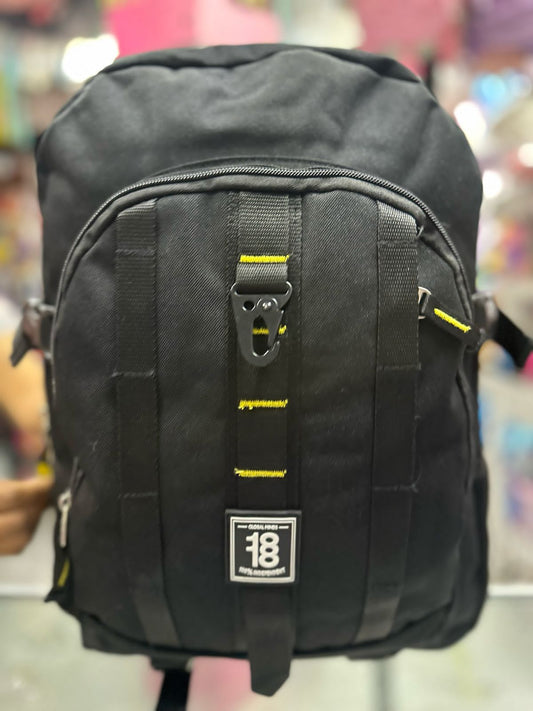 Mochila juvenil negra cintas verticales Chenson