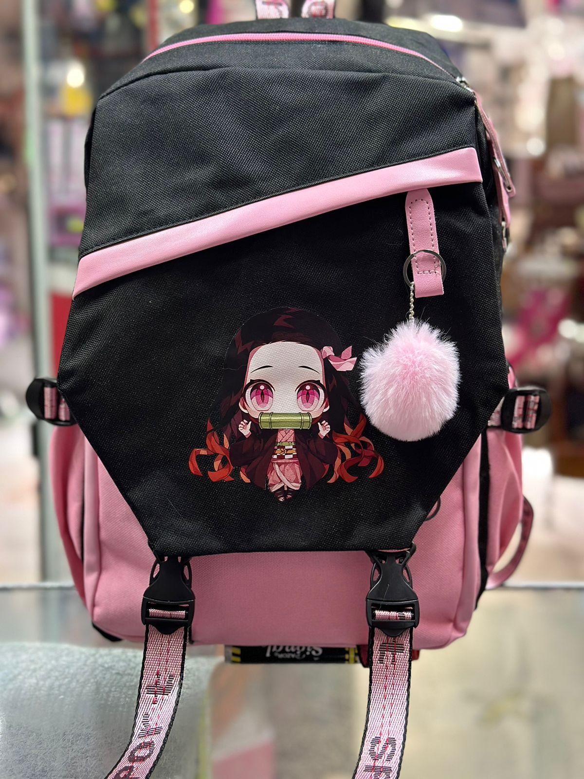 MOCHILA JUVENIL NESUKO