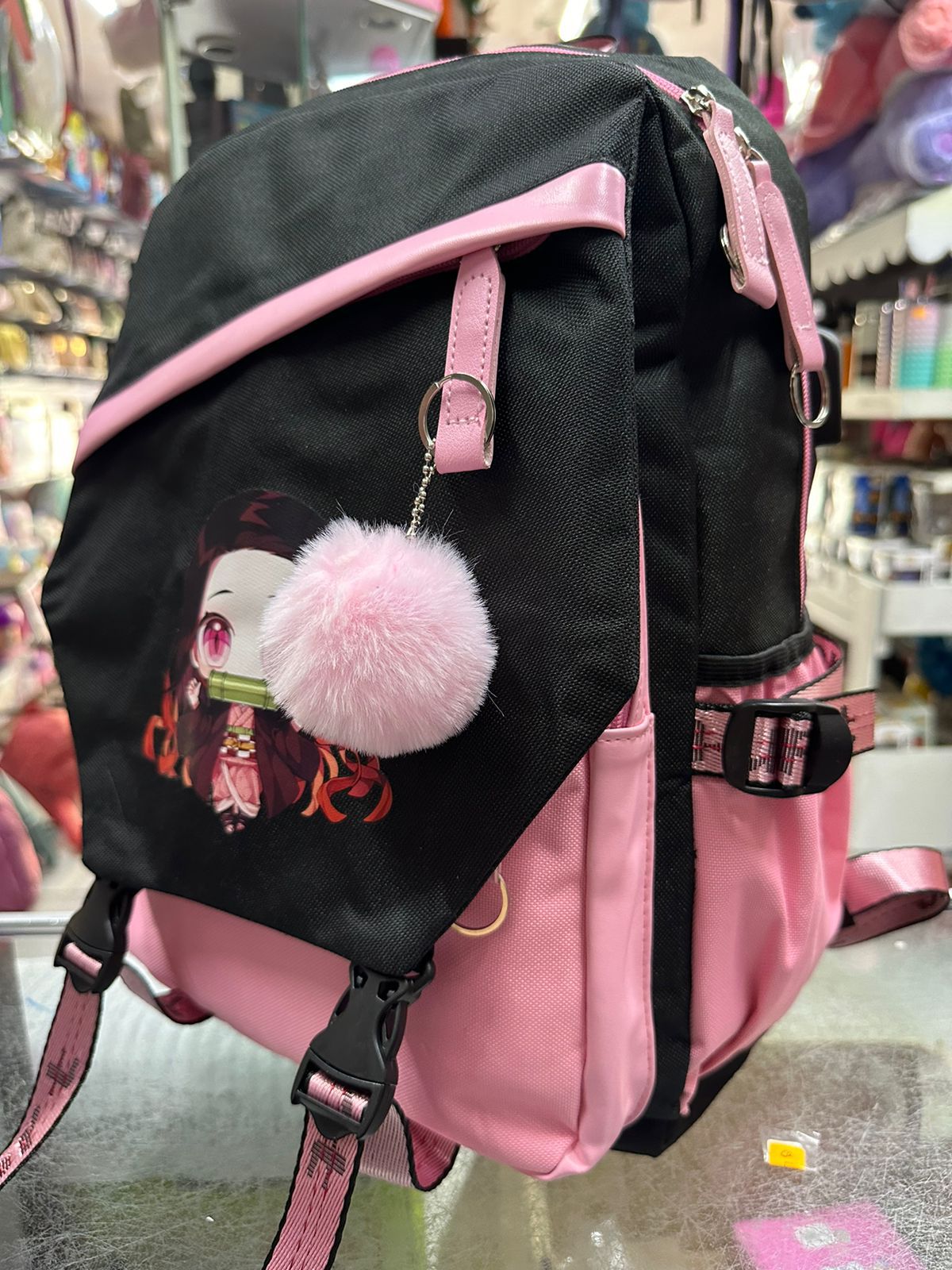 MOCHILA JUVENIL NESUKO