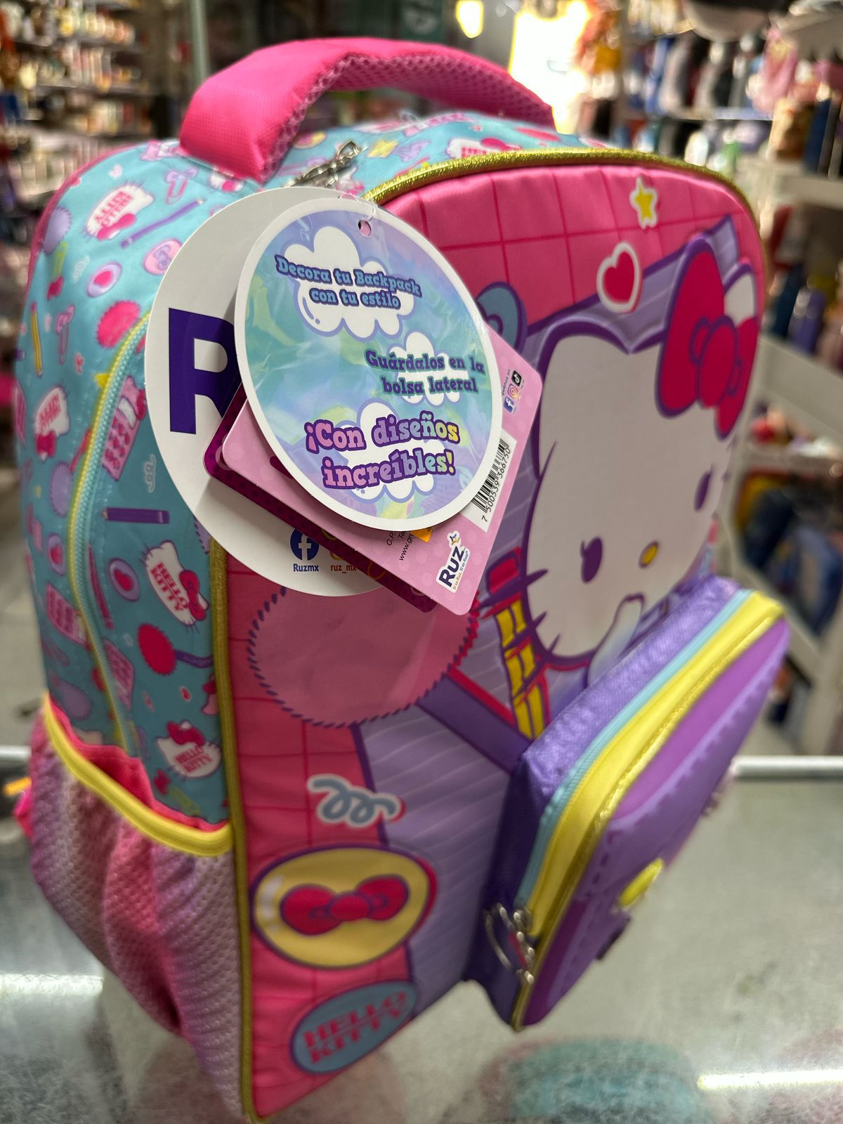 Combo primaria Kitty charms Ruz